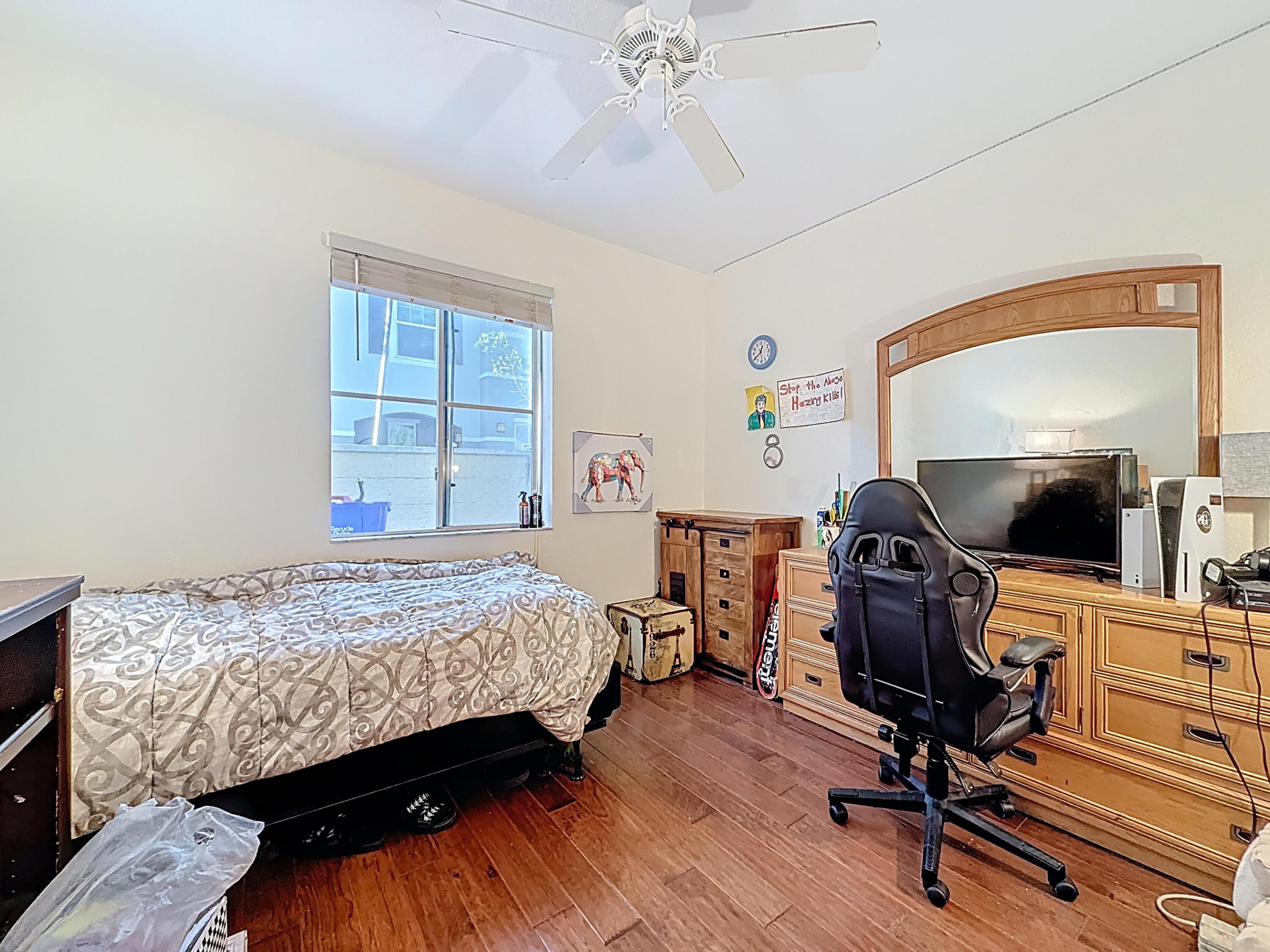 312 Bayfront Drive Property Photo 21