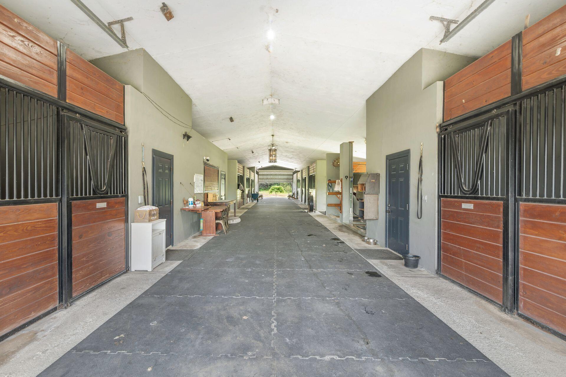 2770 E Road Property Photo 8