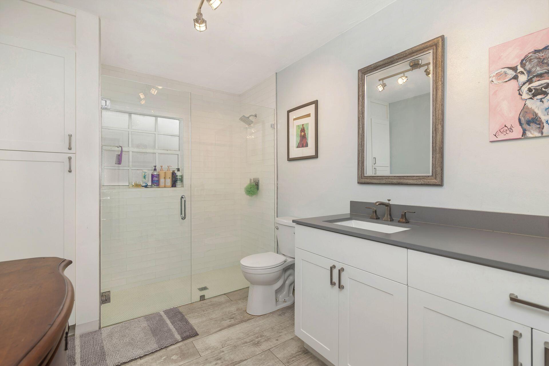 2770 E Road Property Photo 16