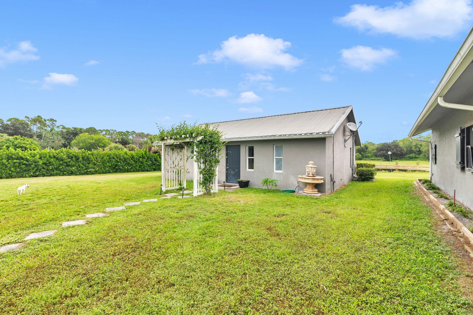 2770 E Road Property Photo 18