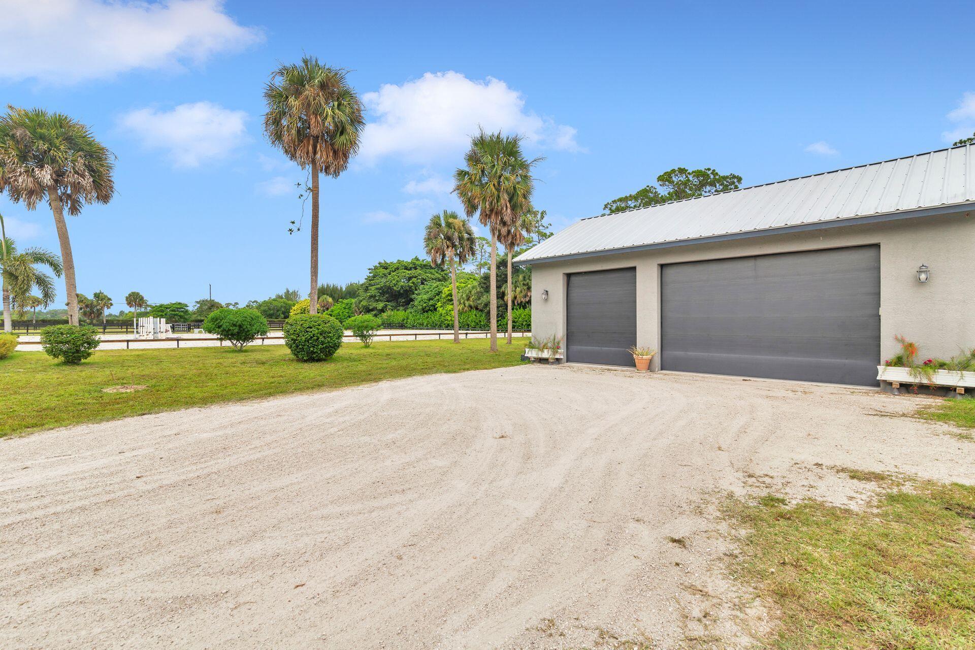 2770 E Road Property Photo 39