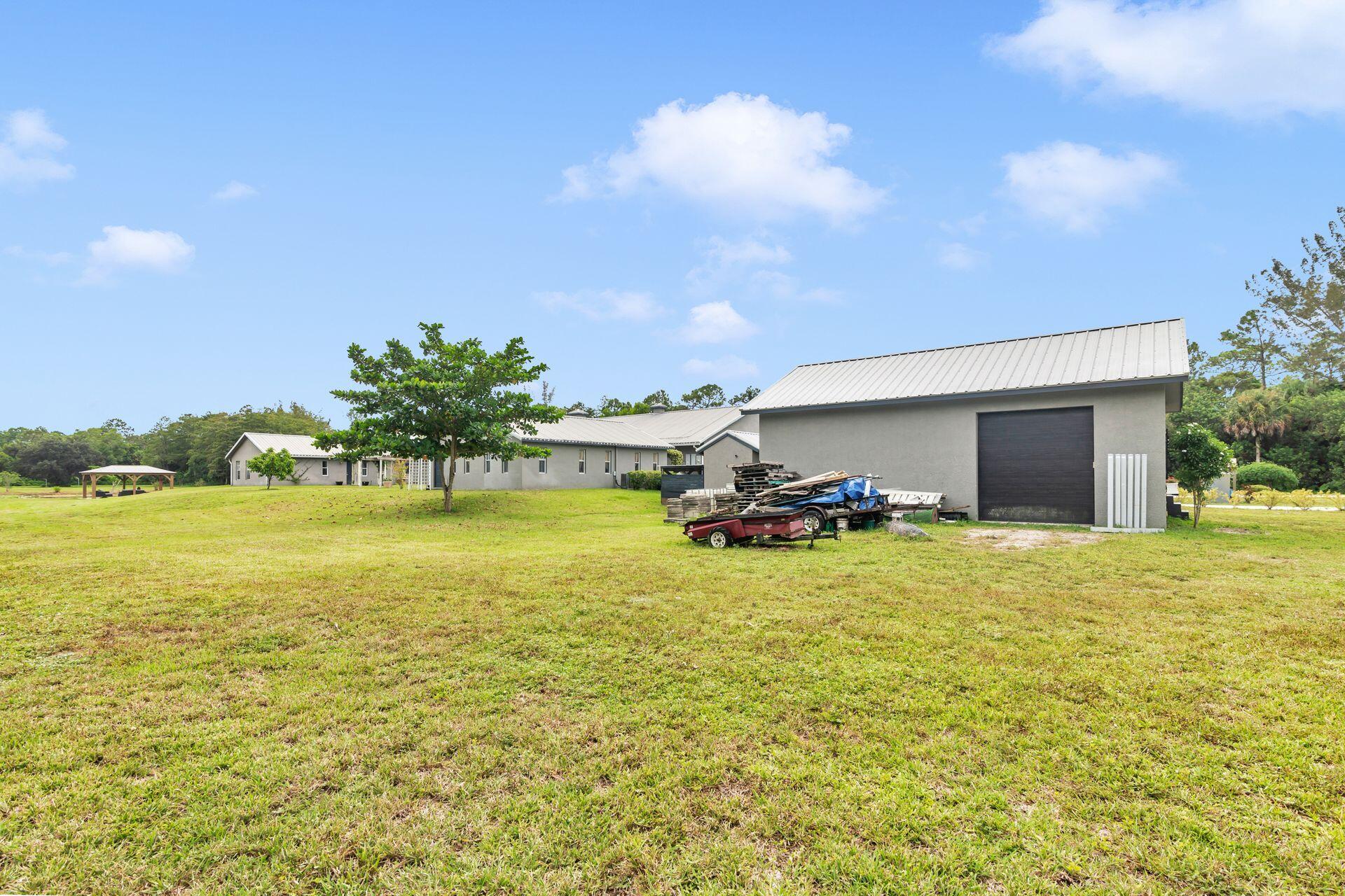 2770 E Road Property Photo 41