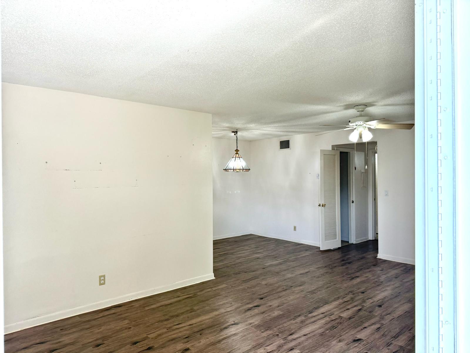 416 Sandpiper Drive C Property Photo 8