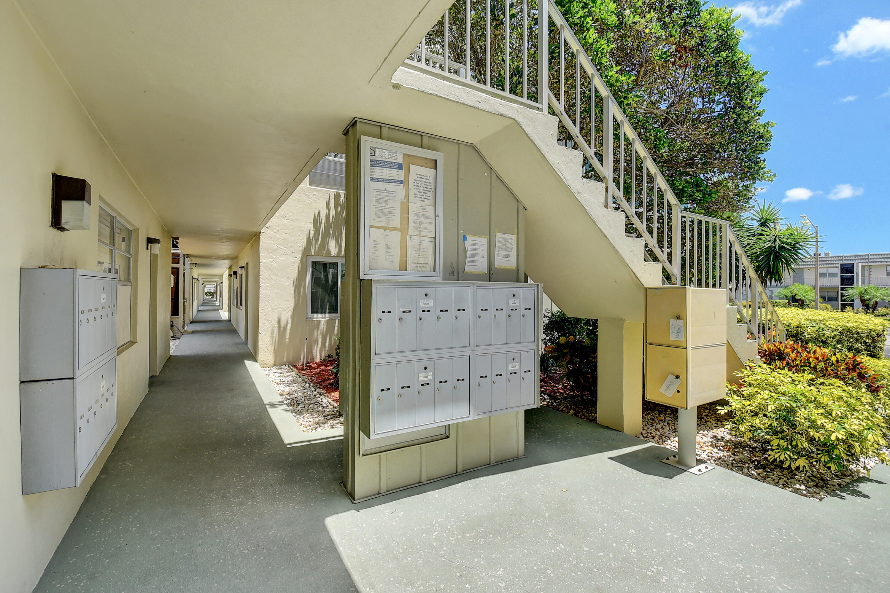 318 Monaco G G Property Photo 5