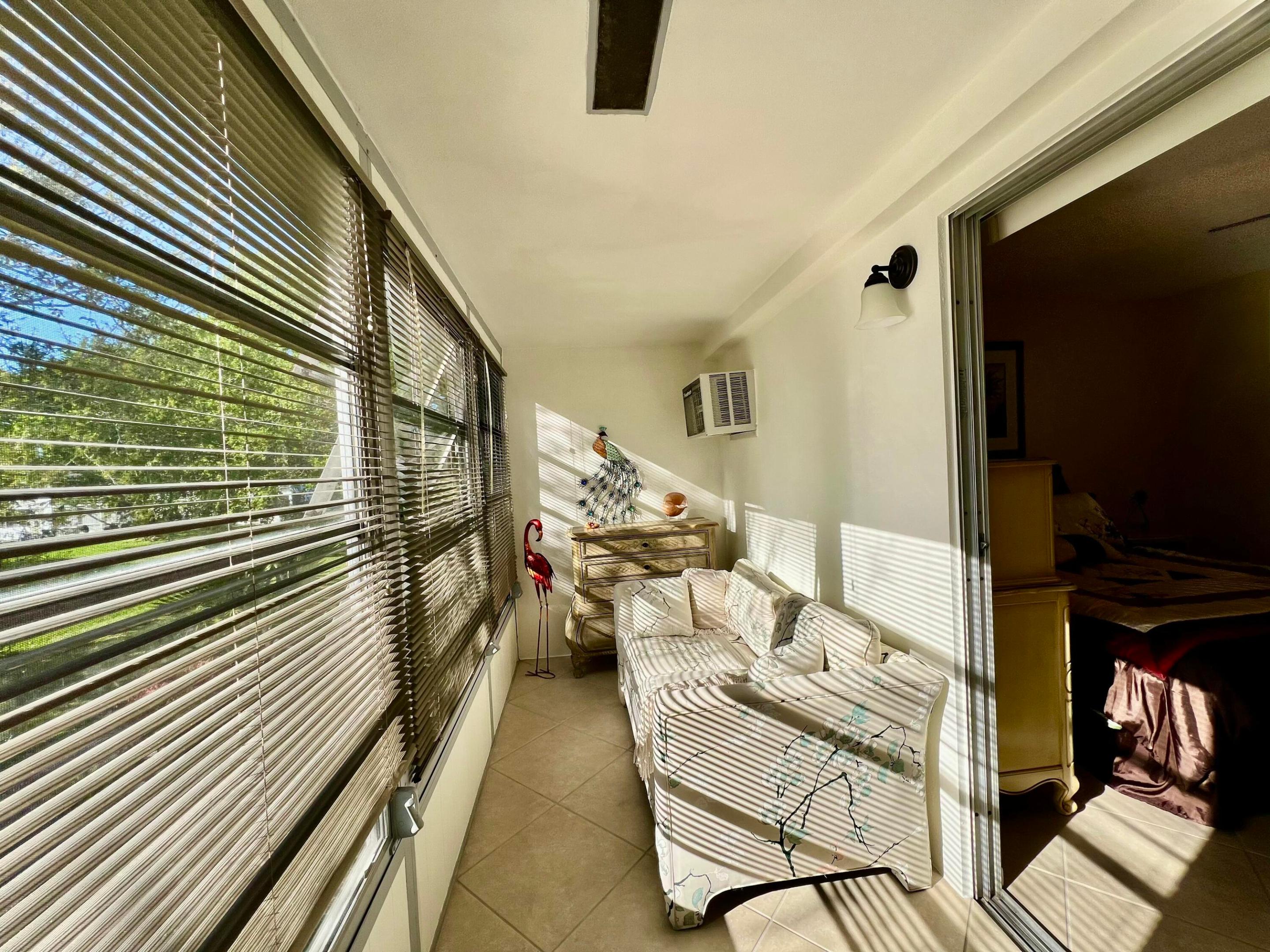 180 Tilford I Property Photo 6