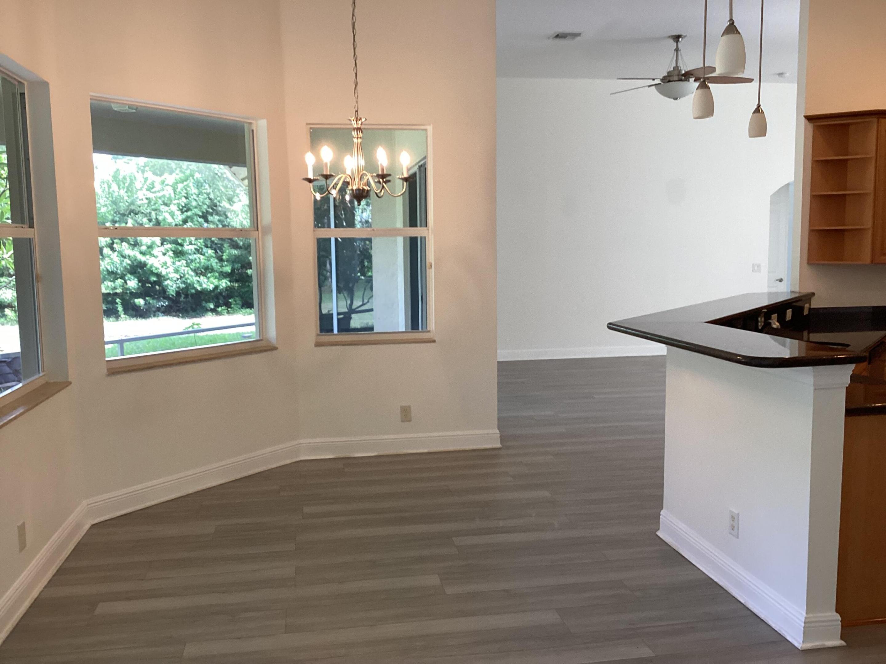 17119 Alexander Run Property Photo 6