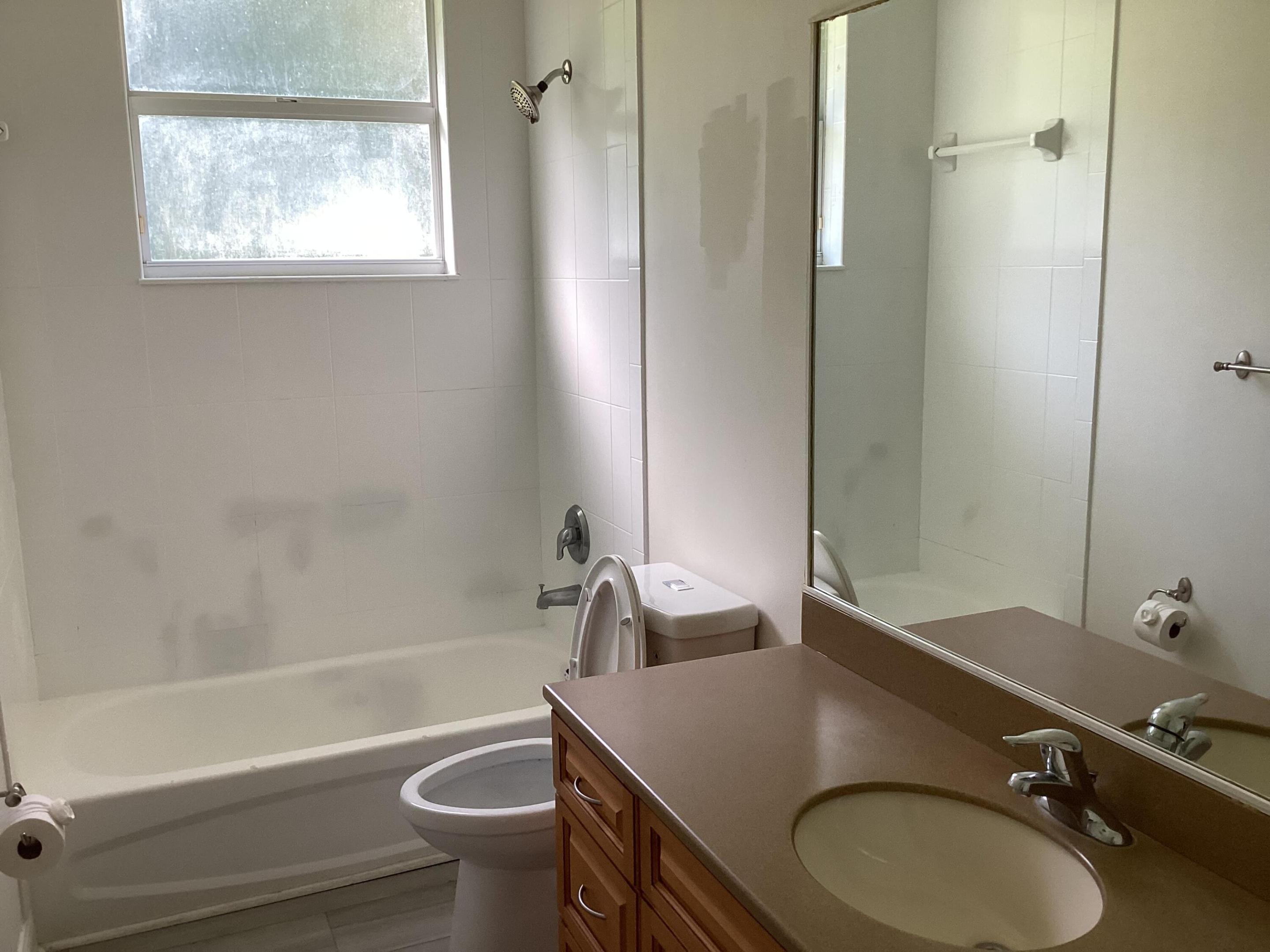 17119 Alexander Run Property Photo 10