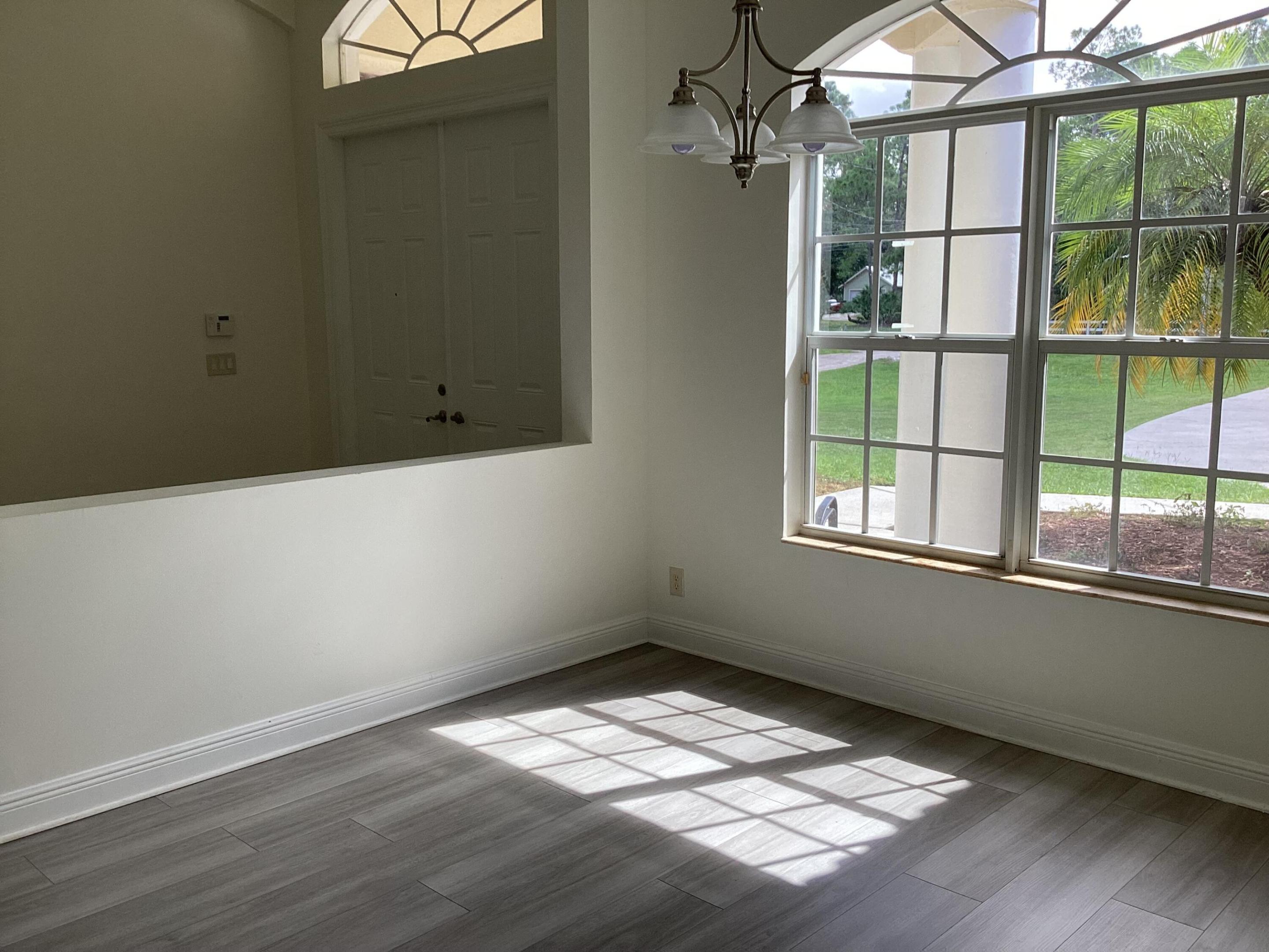 17119 Alexander Run Property Photo 12