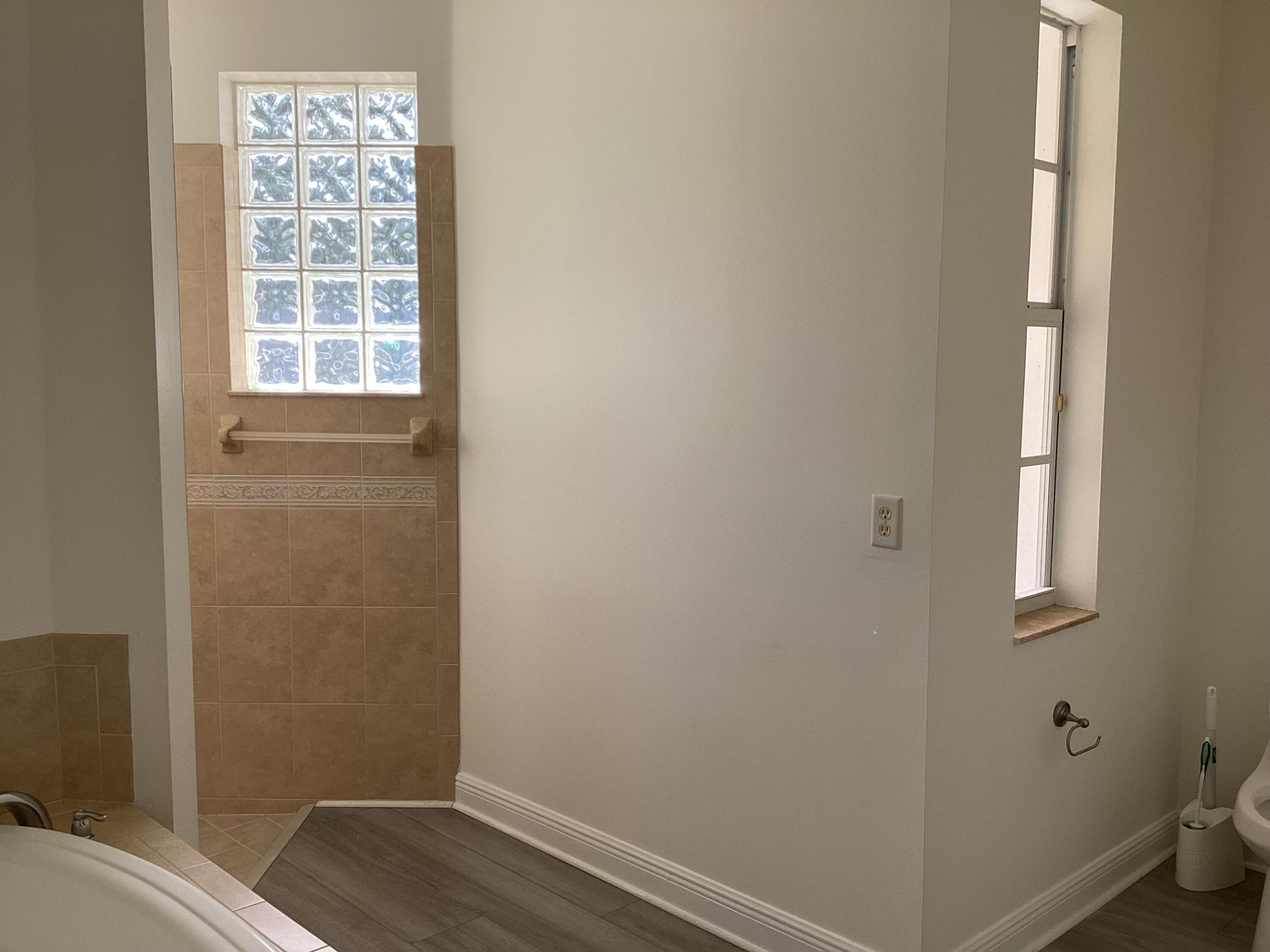 17119 Alexander Run Property Photo 17