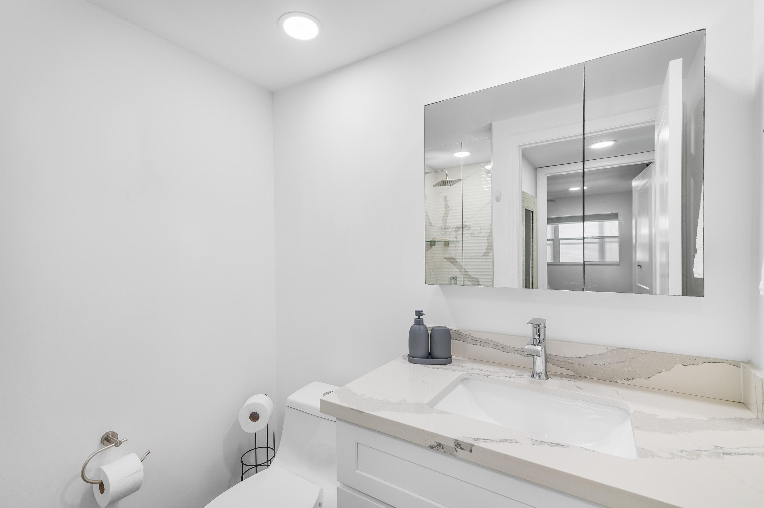 244 Monaco F Property Photo 19