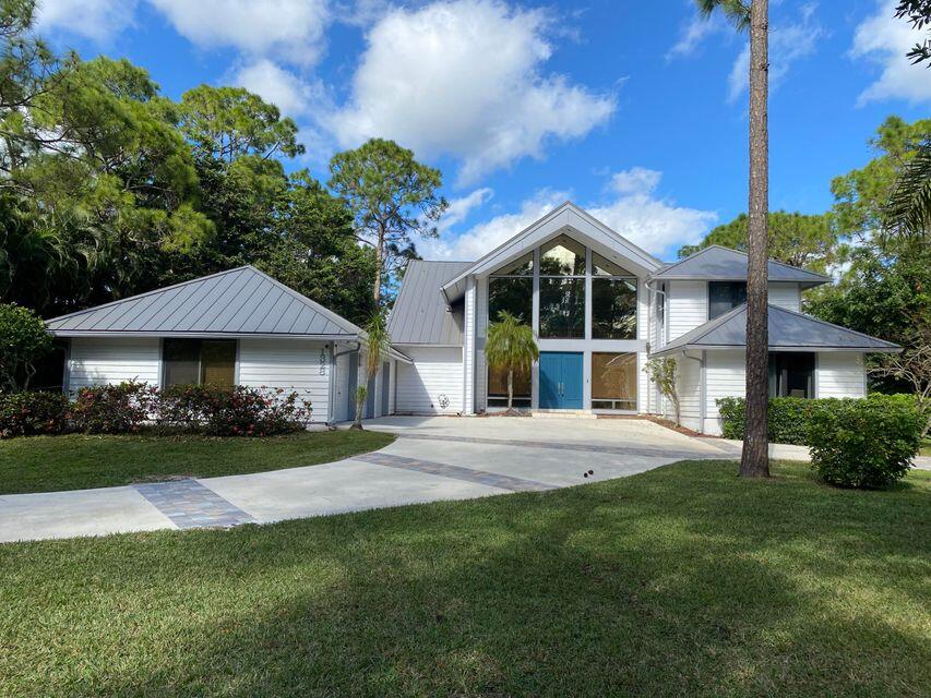 1328 SE Colony Way Property Photo 1