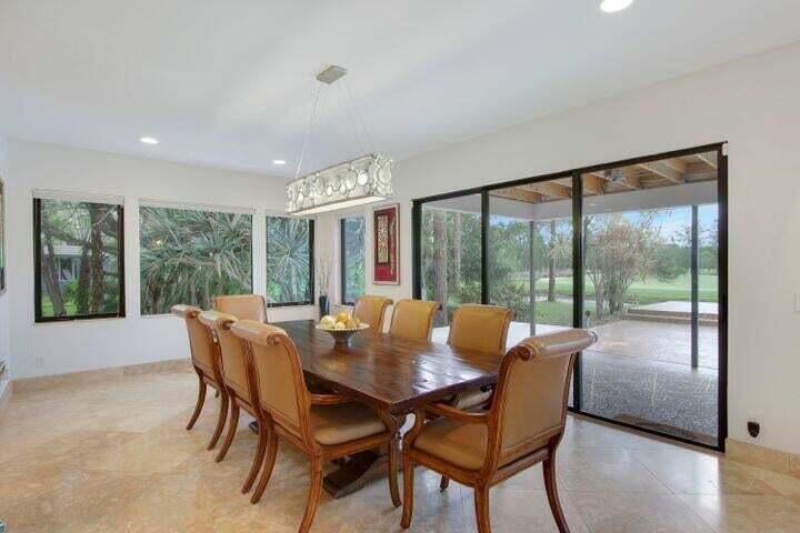 1328 Se Colony Way Property Photo 5