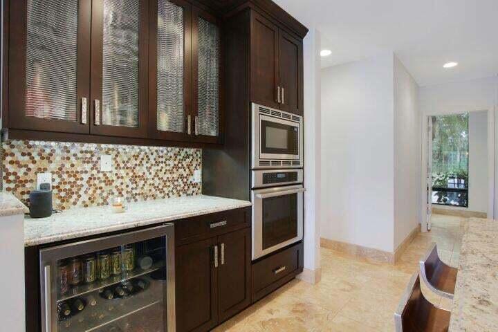 1328 Se Colony Way Property Photo 8