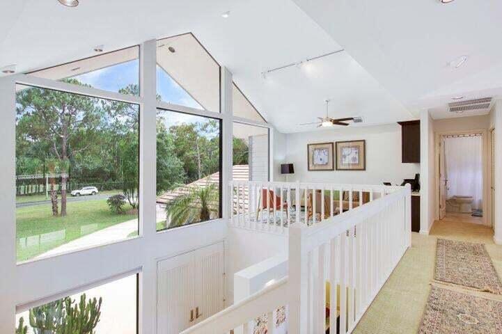 1328 Se Colony Way Property Photo 16