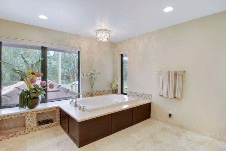 1328 Se Colony Way Property Photo 23