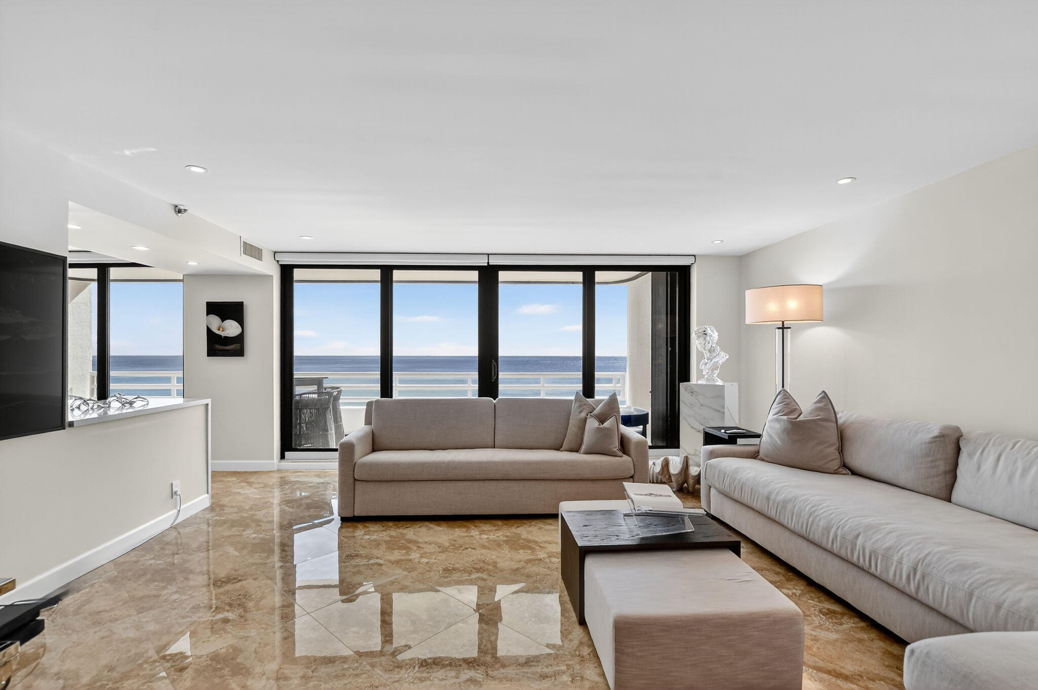 1500 S Ocean Boulevard 704 Property Photo 1
