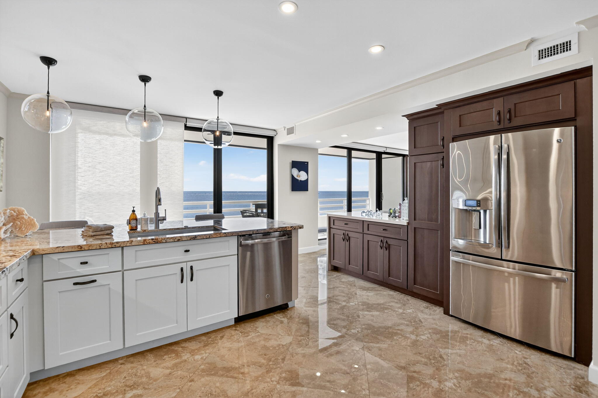 1500 S Ocean Boulevard 704 Property Photo 10