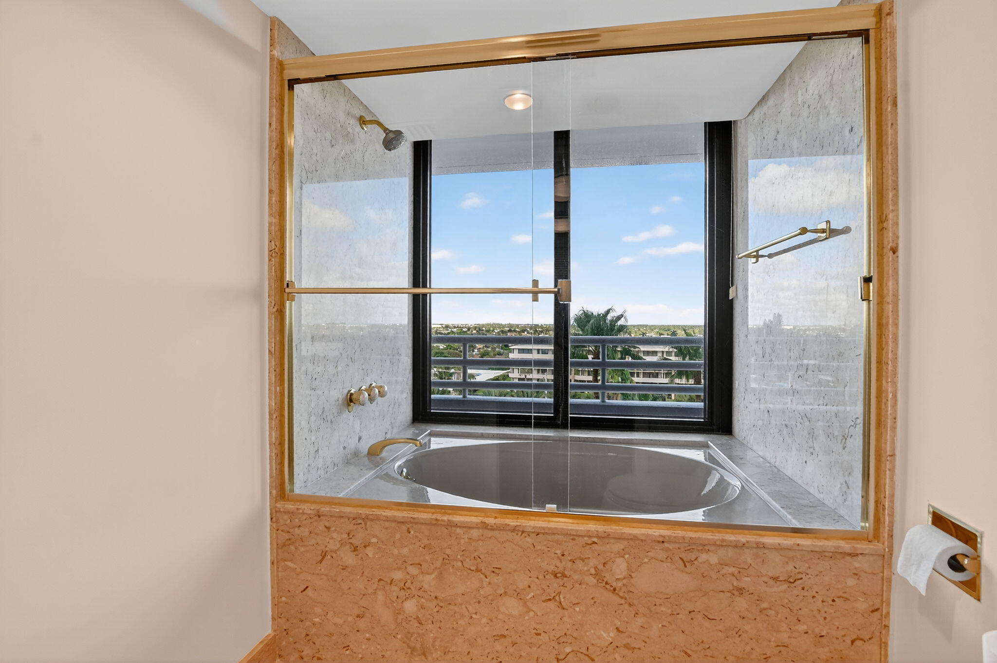 1500 S Ocean Boulevard 704 Property Photo 29