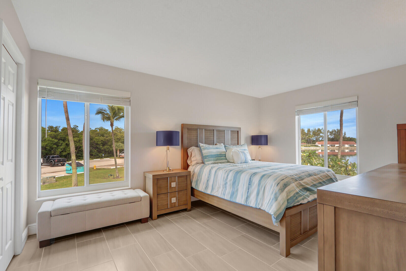 4444 Ne Ocean Boulevard E2 Property Photo 17