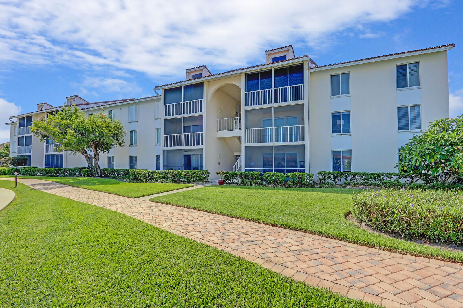 4444 Ne Ocean Boulevard E2 Property Photo 25