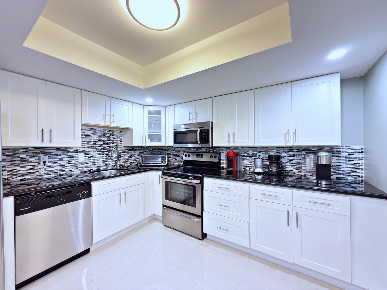 3546 S Ocean Boulevard 515 Property Photo 3