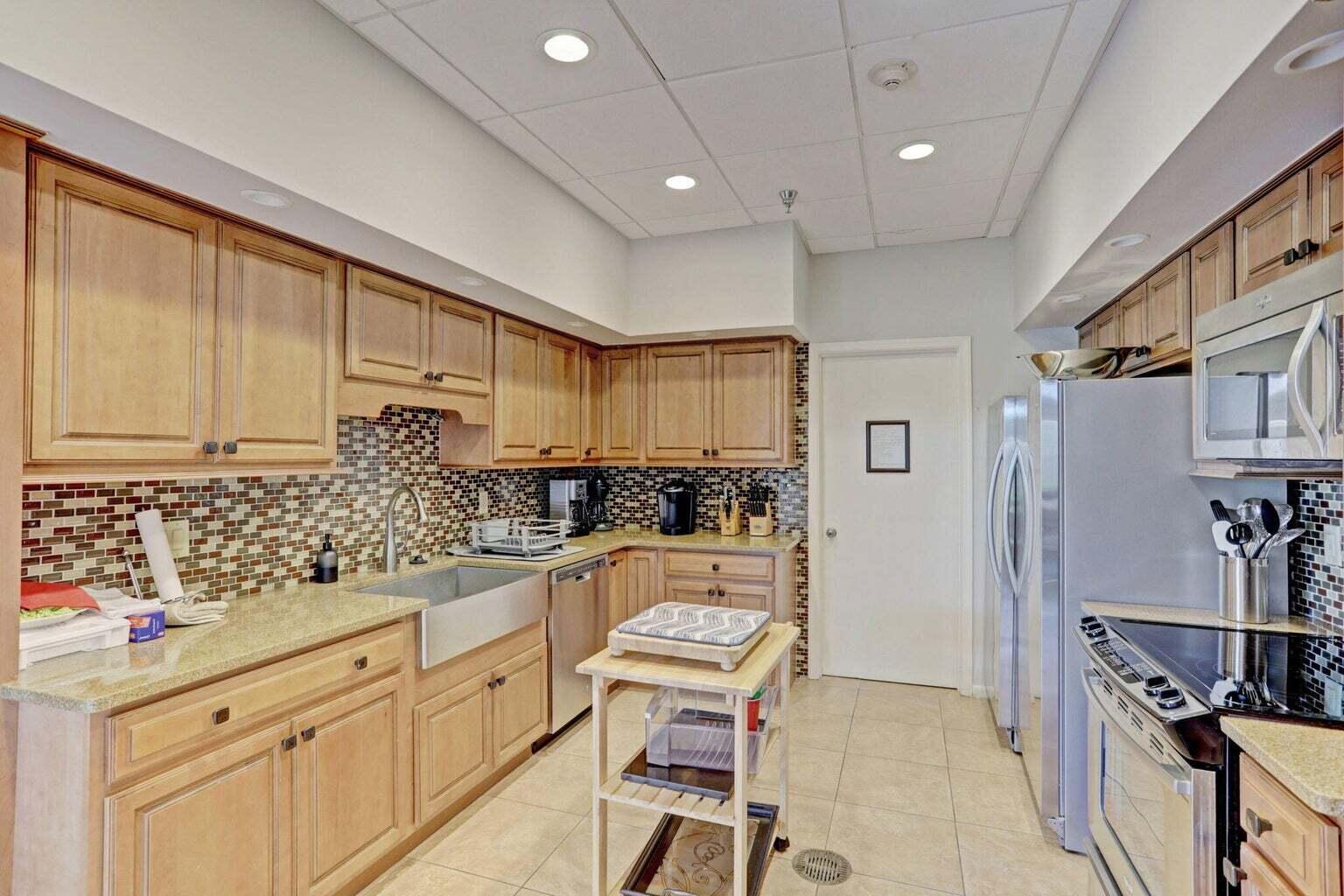 5380 N Ocean Drive 5 B Property Photo 83