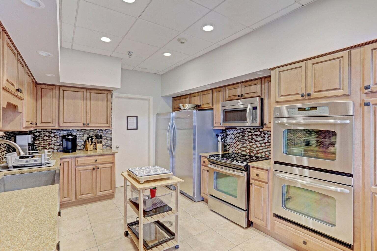 5380 N Ocean Drive 5 B Property Photo 85