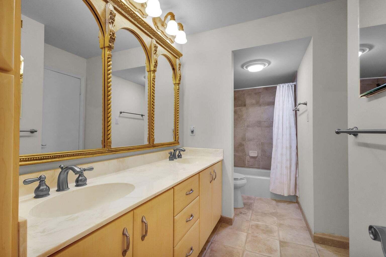 5380 N Ocean Drive 5 B Property Photo 95