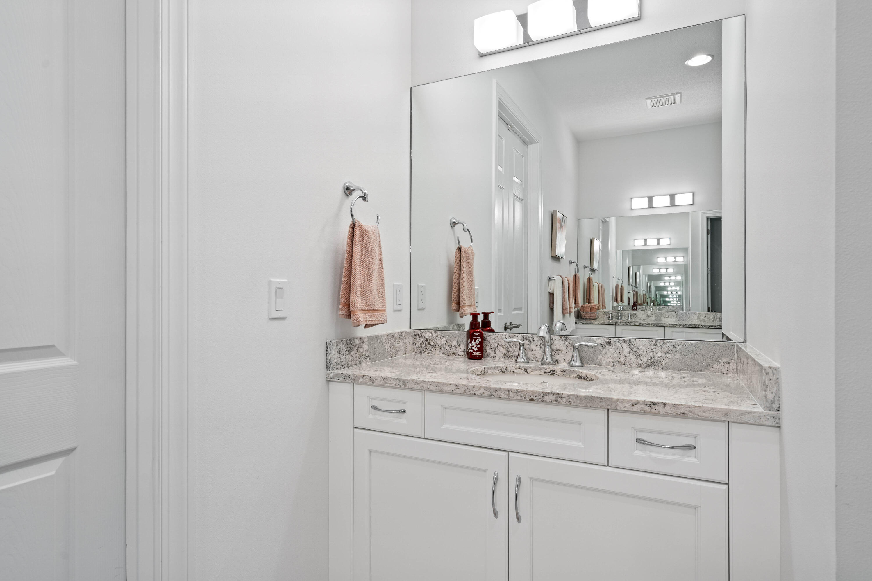 25074 Sw Alberti Way Property Photo 33