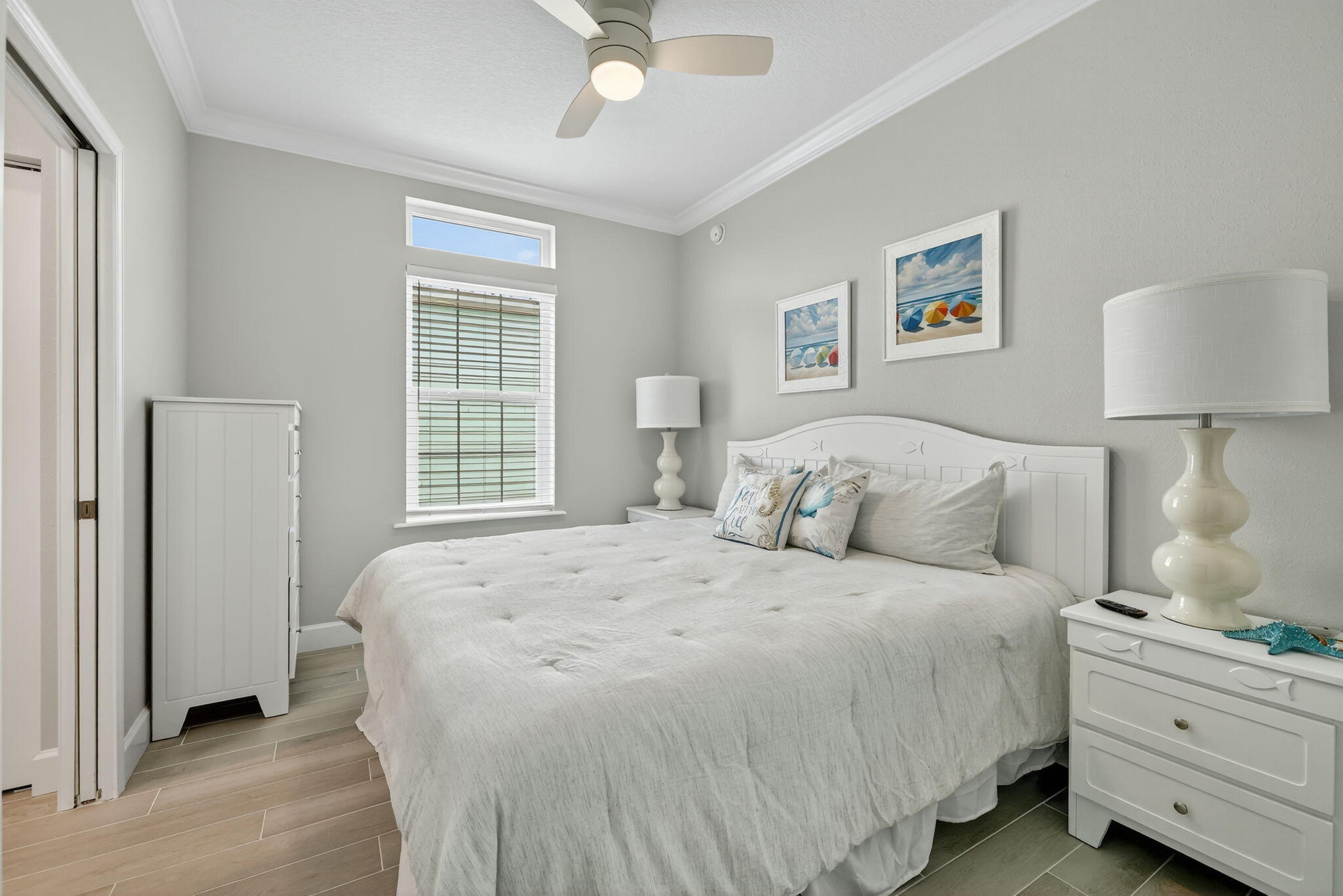 300 Ne Coastal Drive Property Photo 16