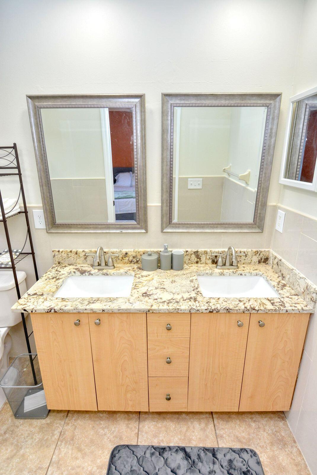 220 W Arbor Avenue Property Photo 15