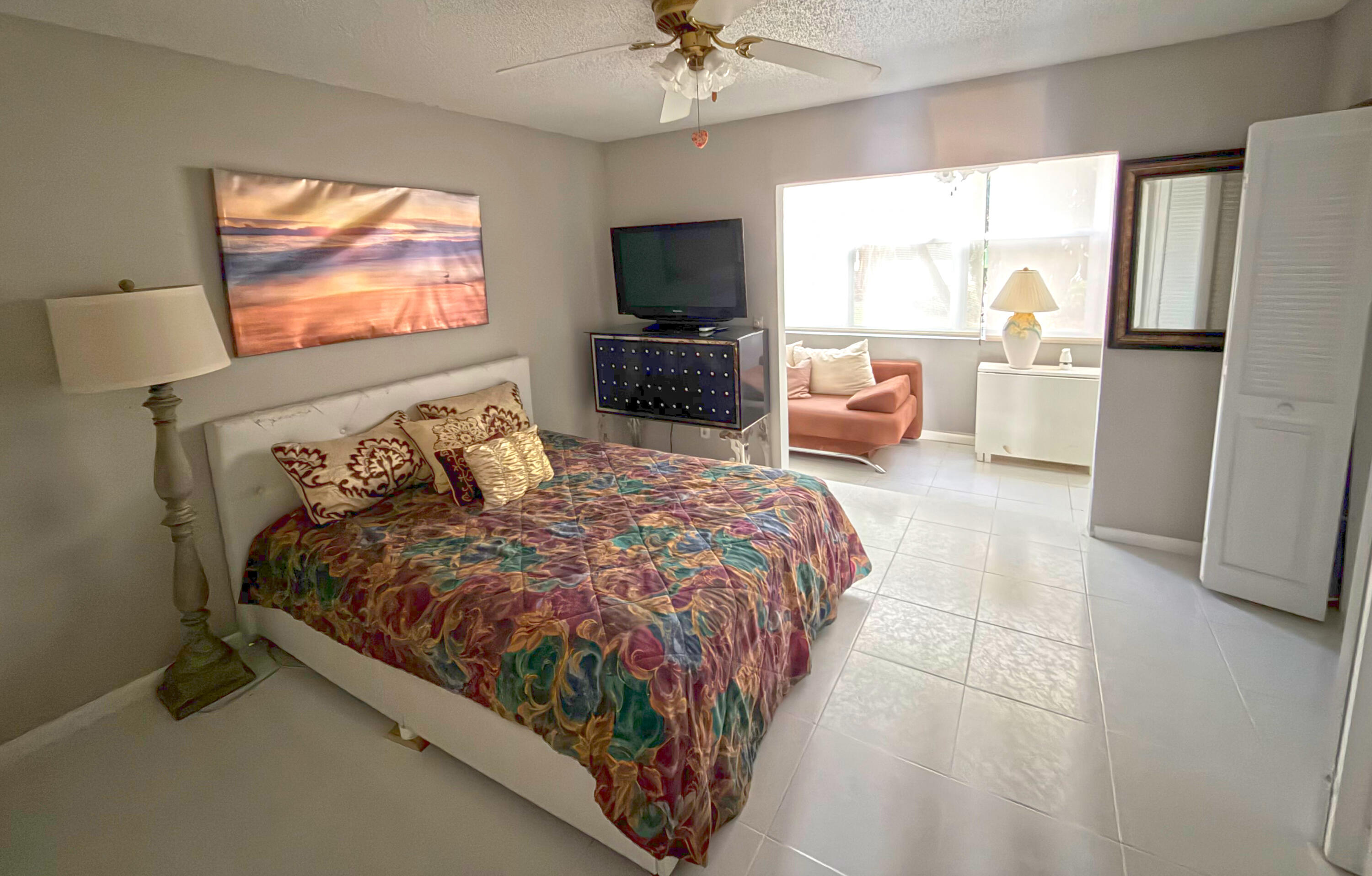 5 Newport A Property Photo 11