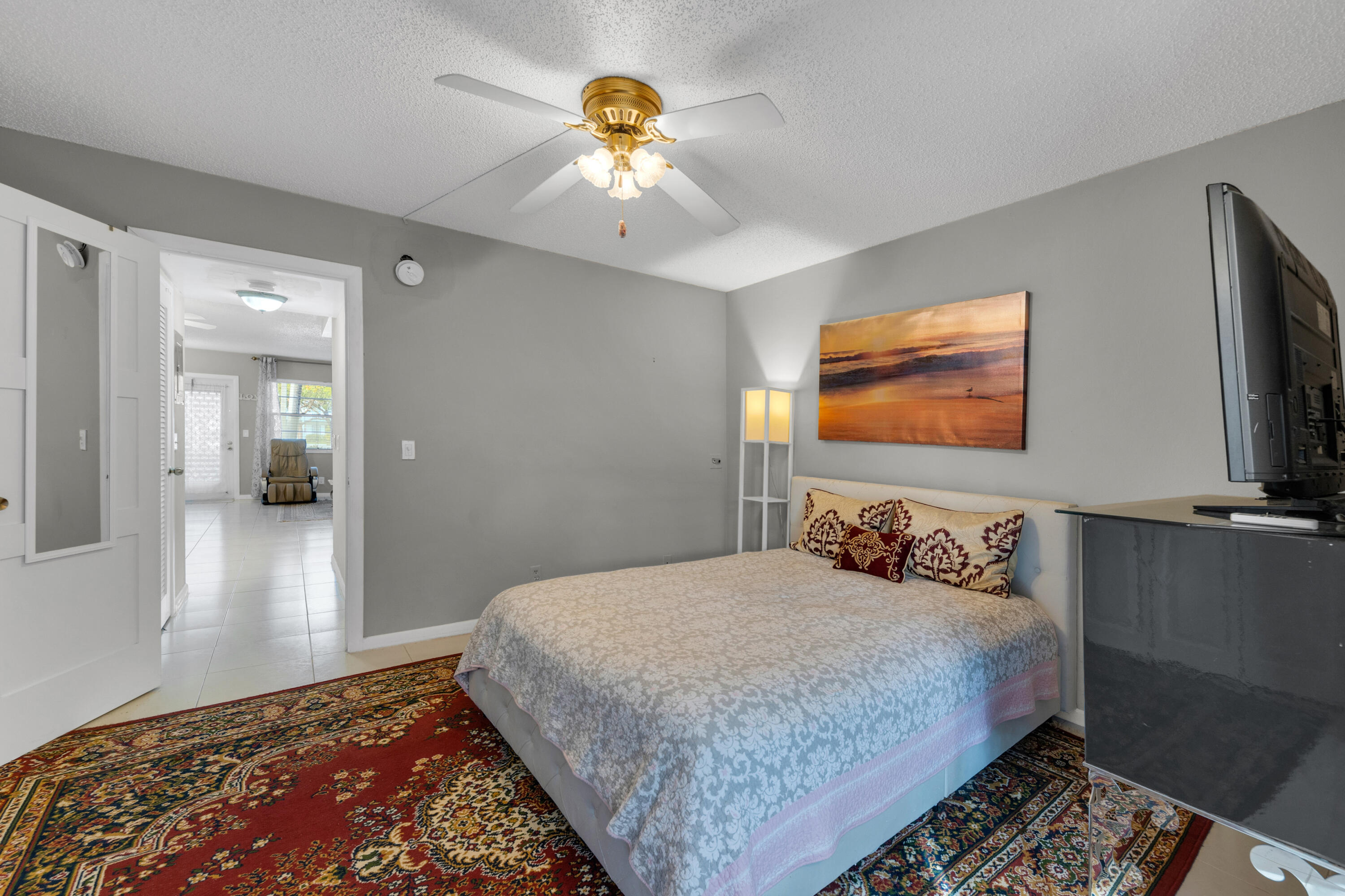 5 Newport A Property Photo 13