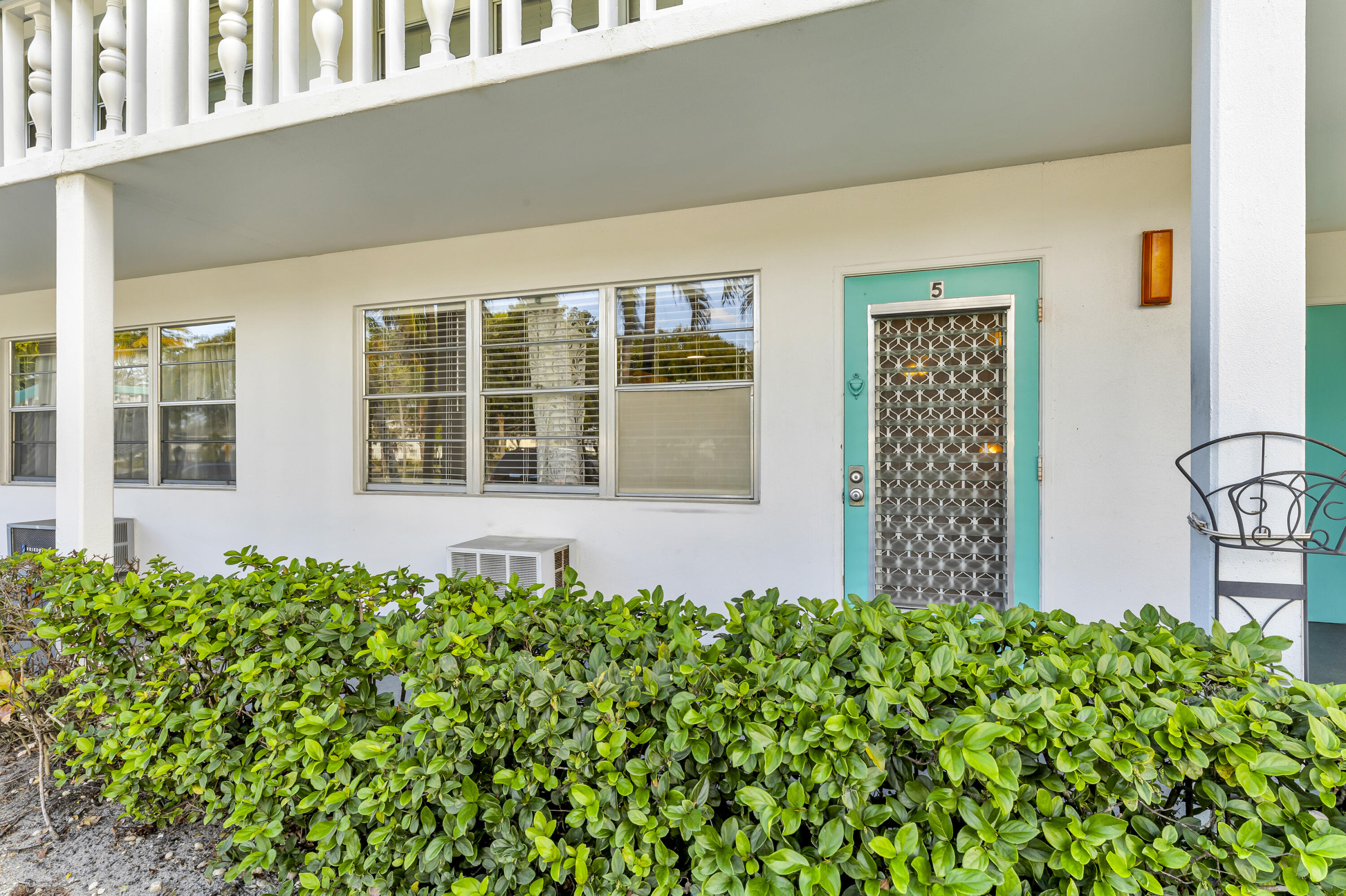 5 Newport A Property Photo 34
