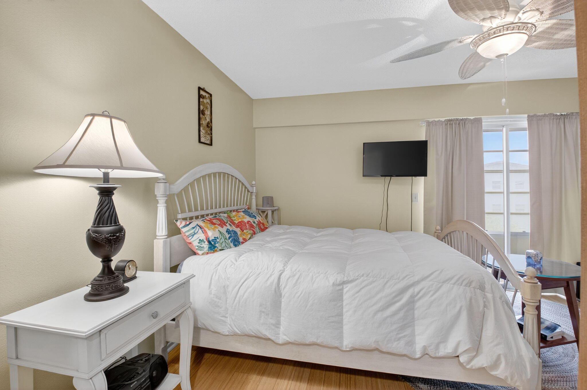 125 Suffolk C Property Photo 15