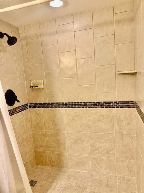 125 Suffolk C Property Photo 19