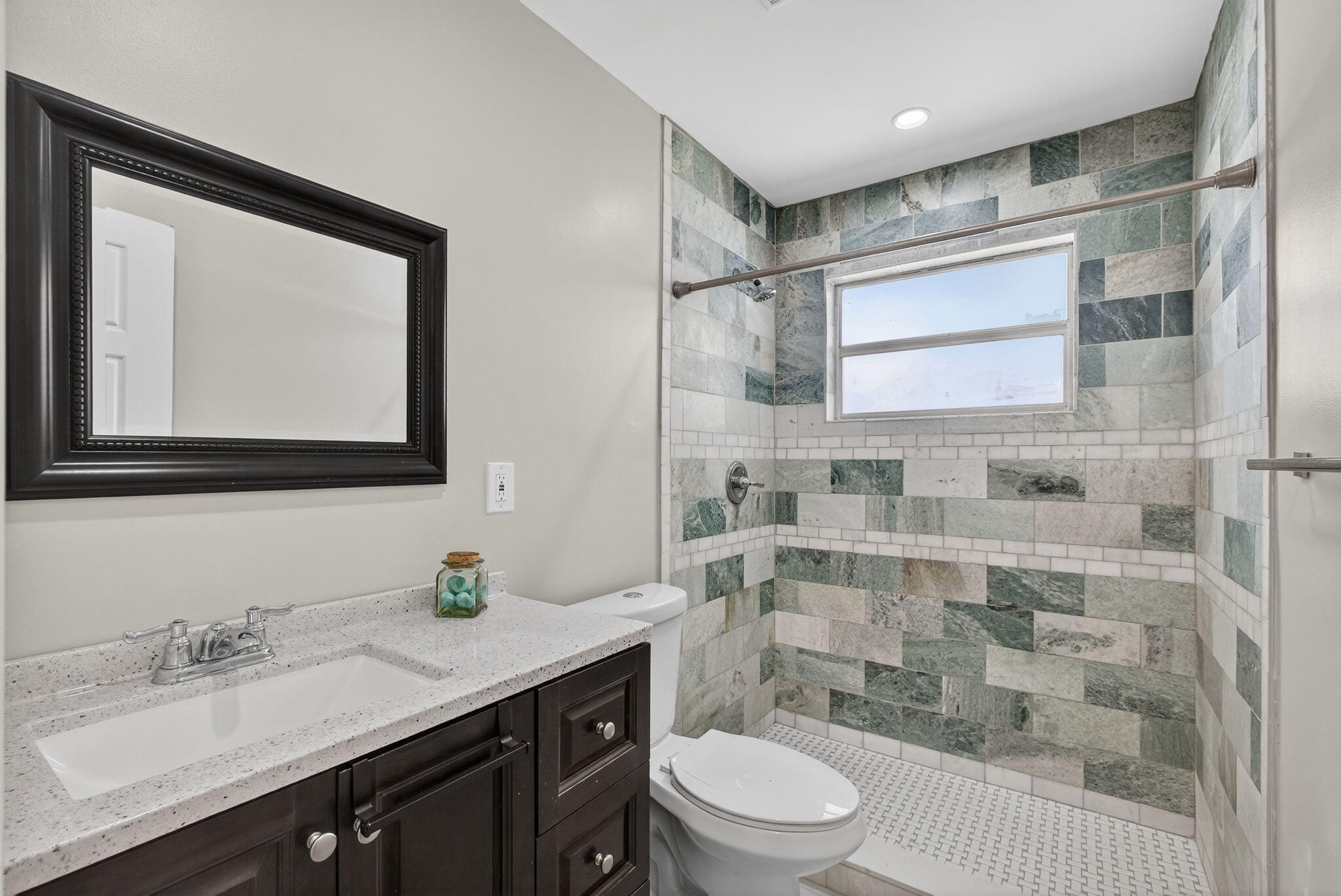 4359 Gardenia Drive Property Photo 5
