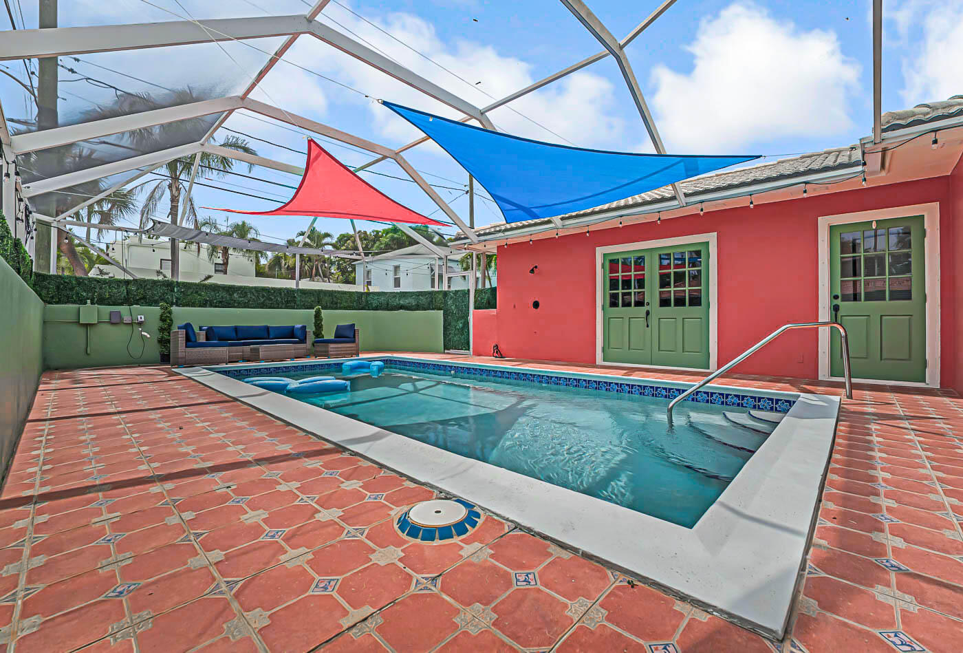 532 N Palmway Property Photo 7