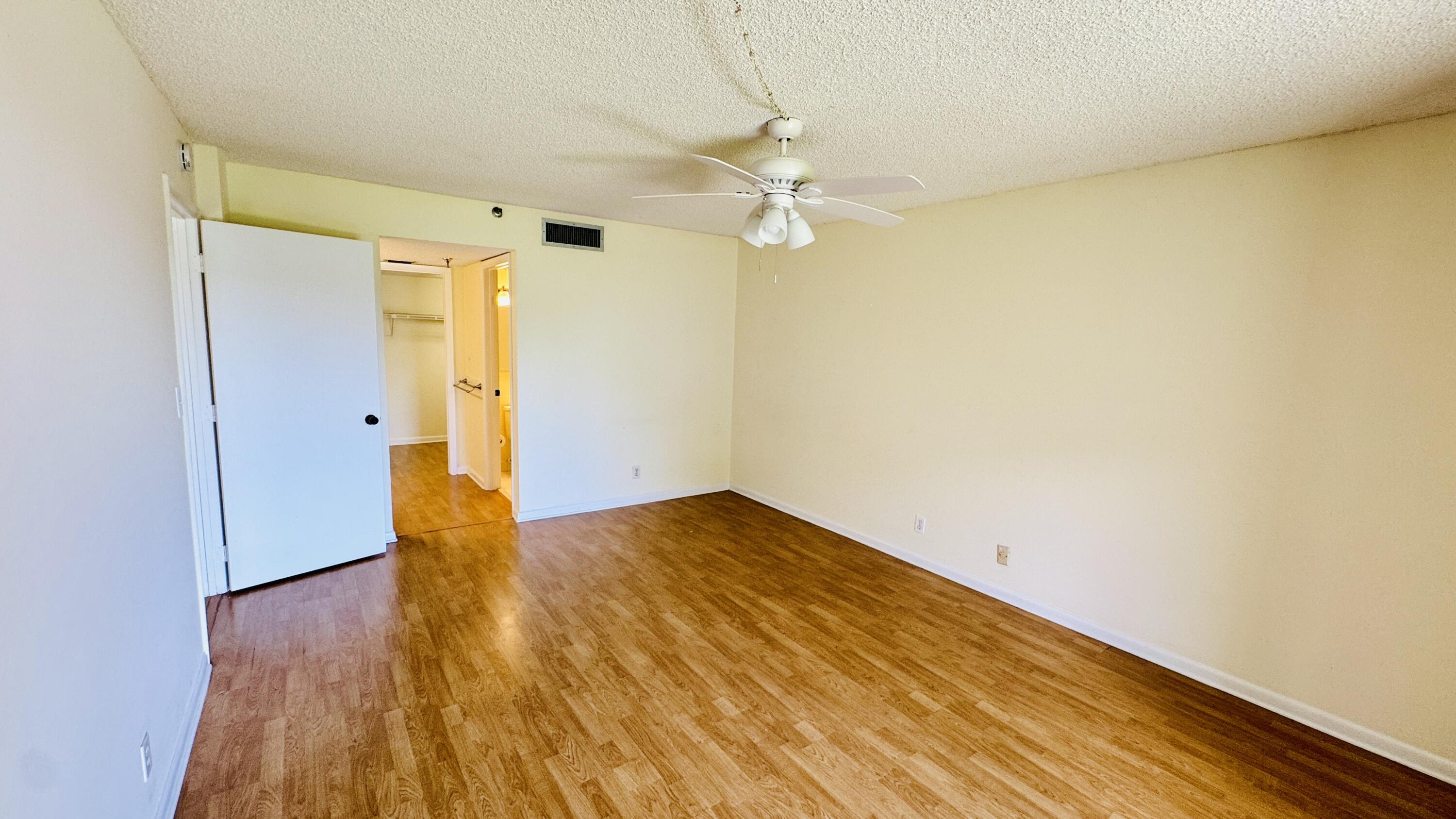 7030 Half Moon Circle 121 Property Photo 33