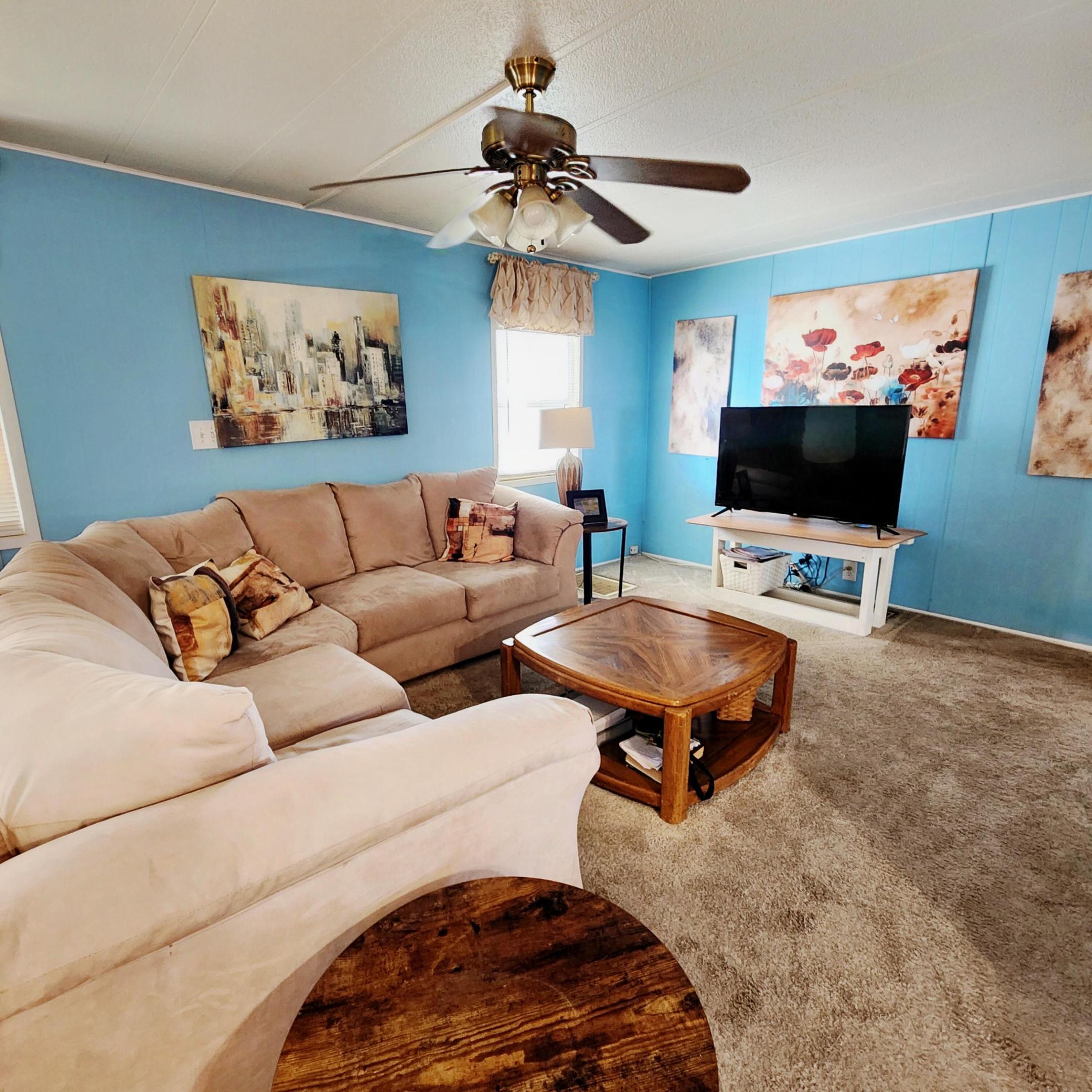 15 Indigo Lane Property Photo 8