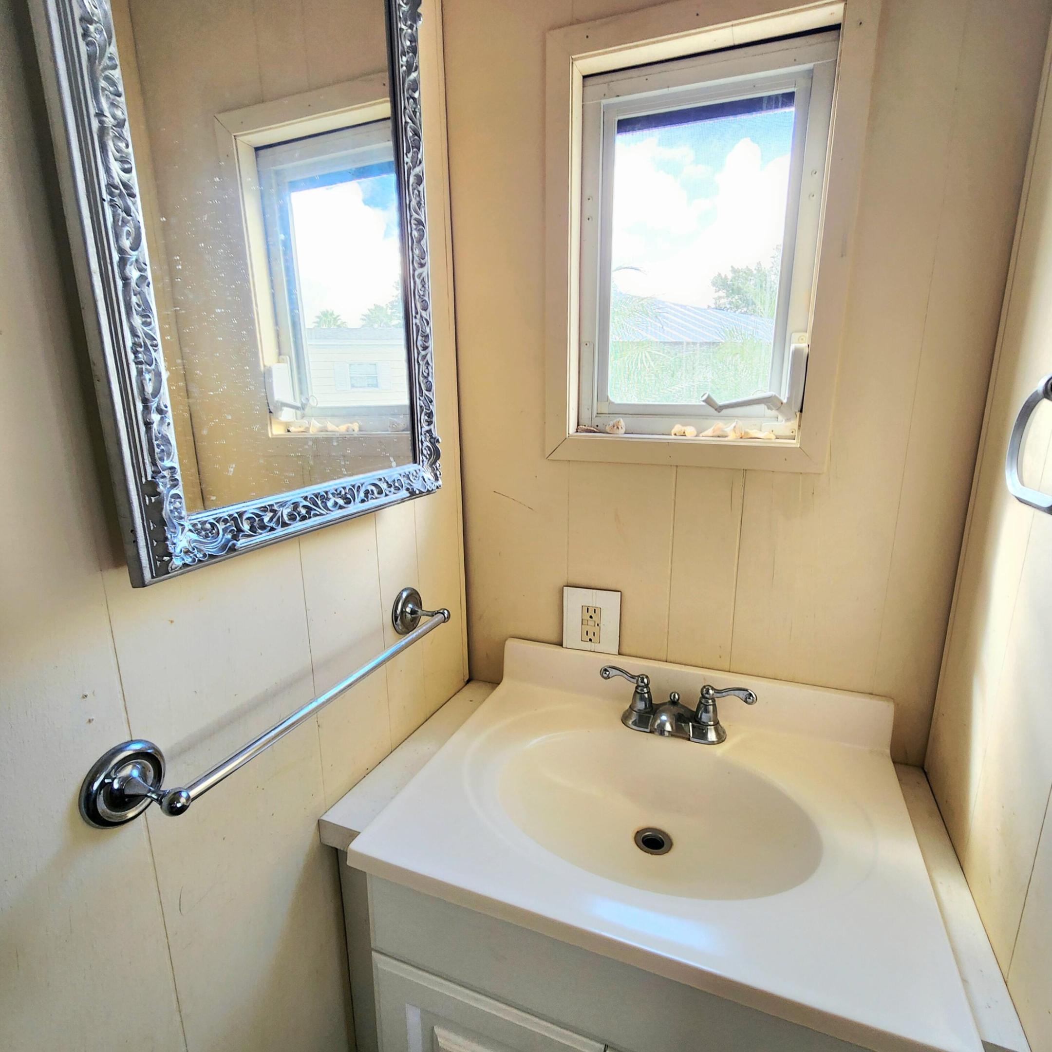 15 Indigo Lane Property Photo 18