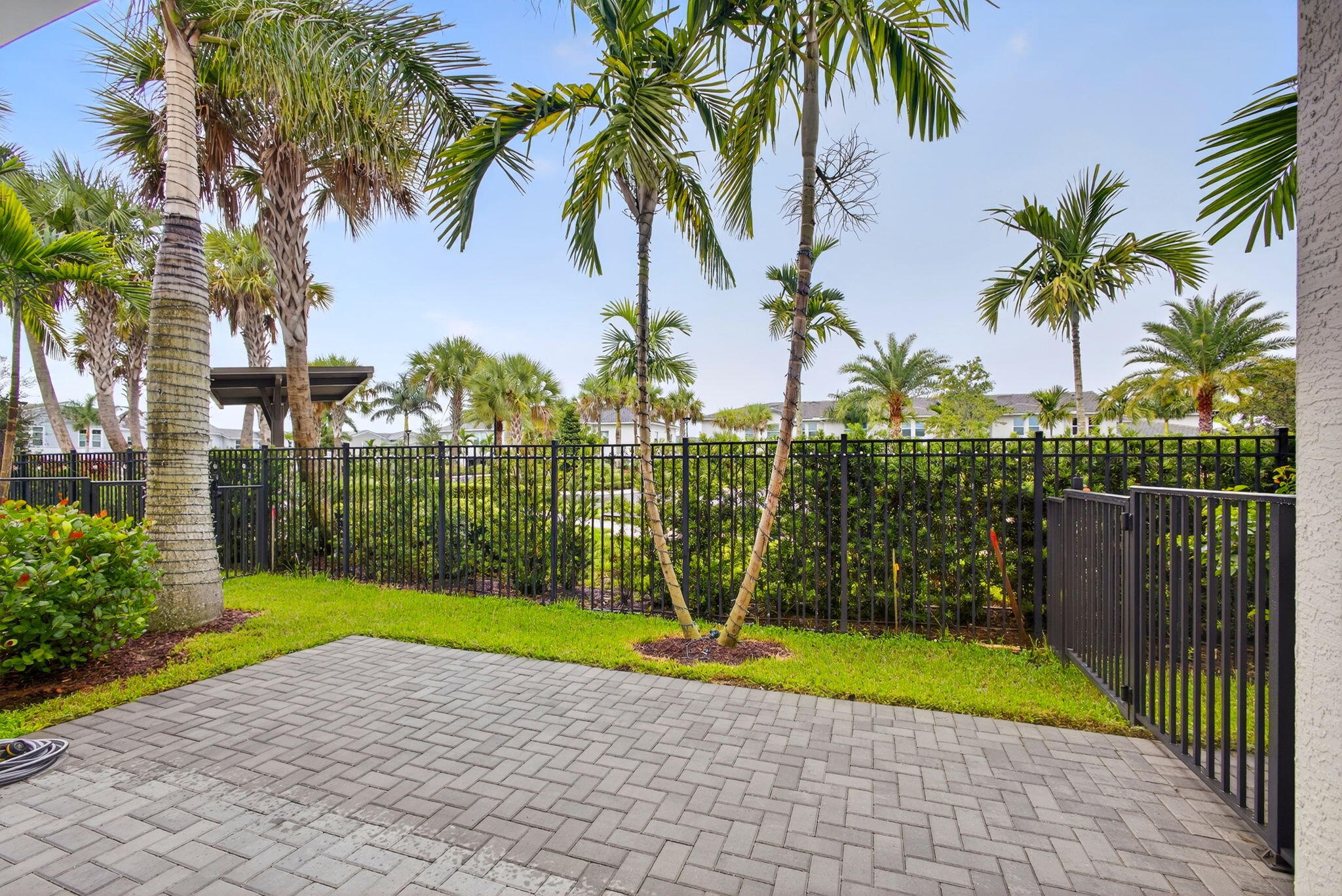 16131 Oakview Drive Property Photo 34