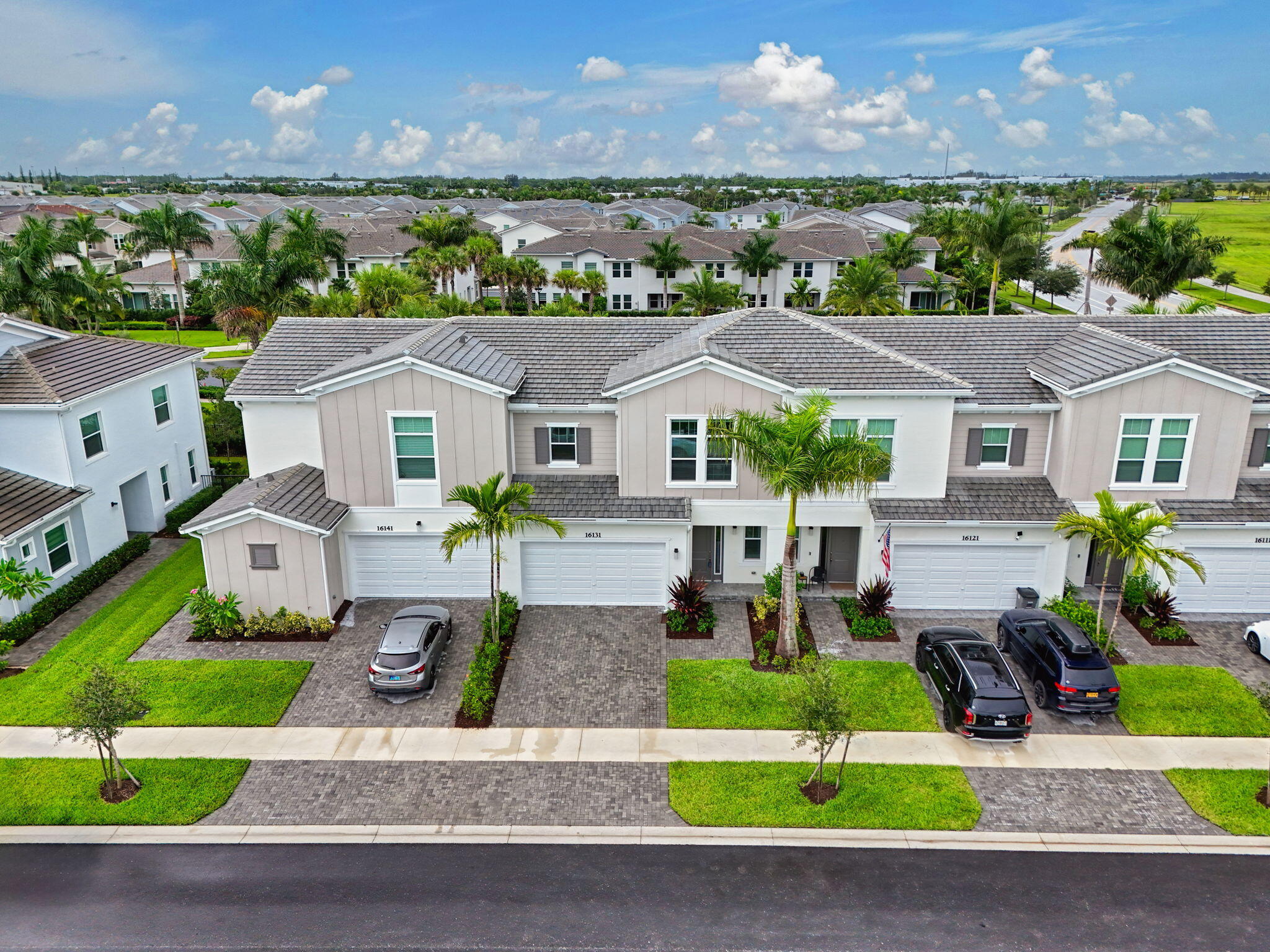 16131 Oakview Drive Property Photo 49