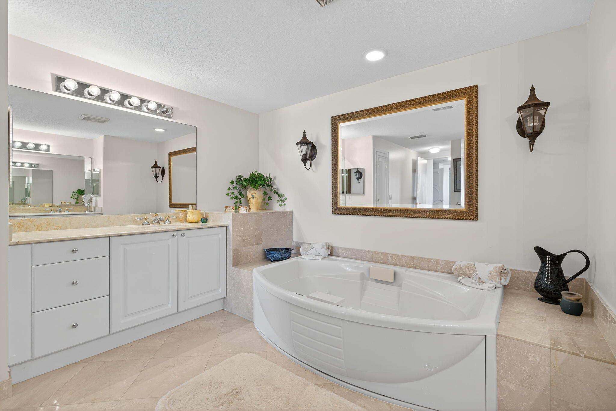 700 Ocean Royale Way Ph 3 Property Photo 18