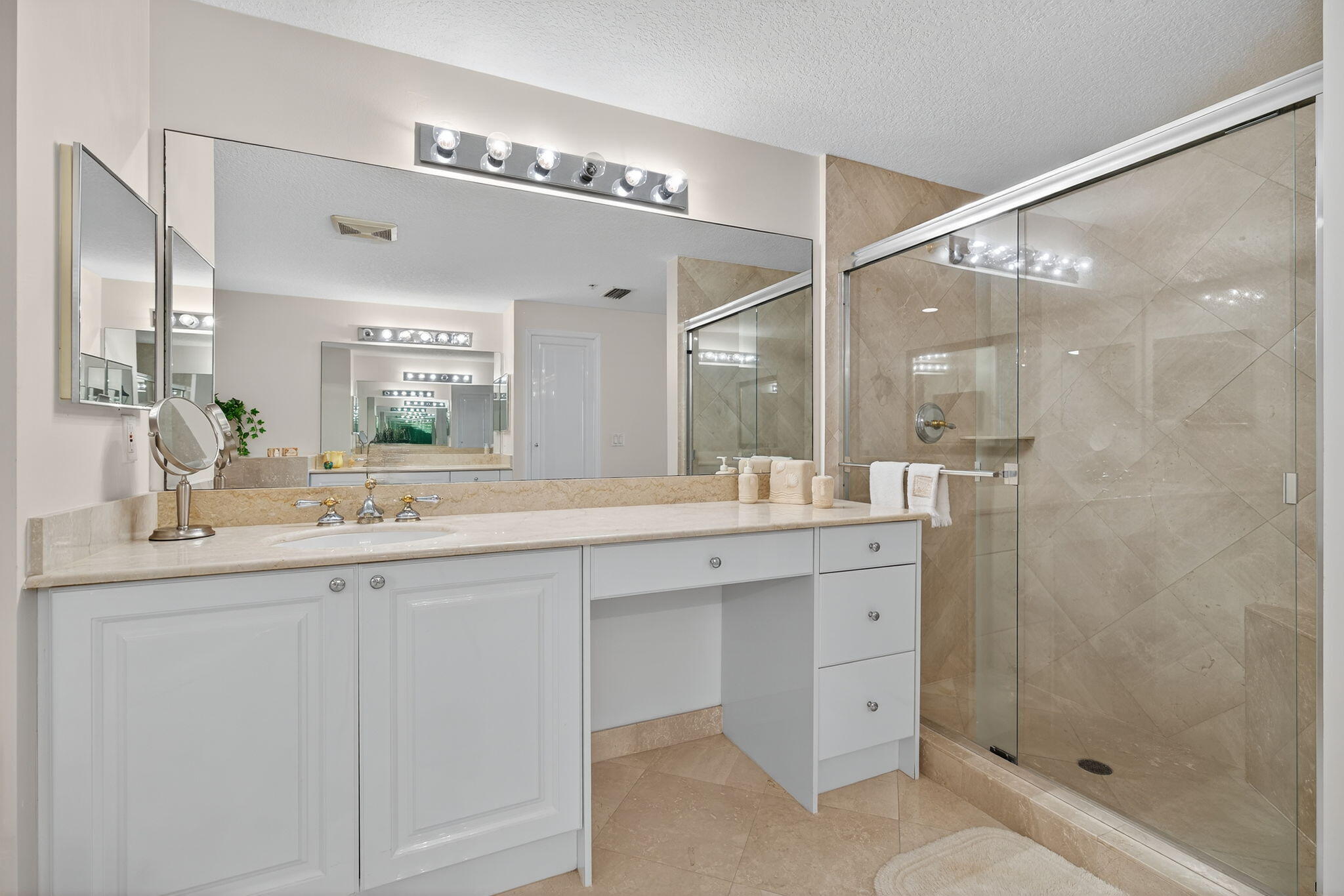 700 Ocean Royale Way Ph 3 Property Photo 29