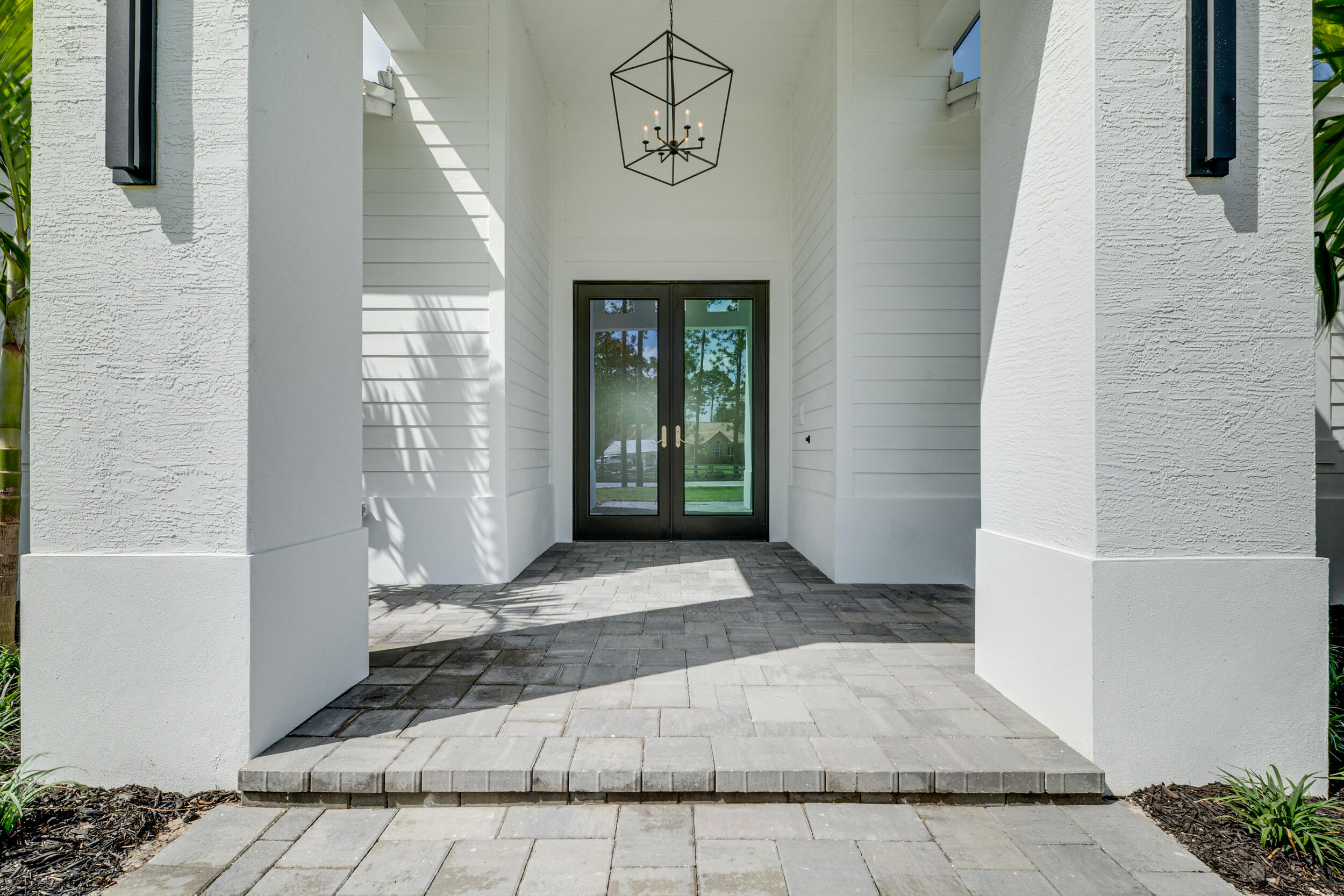 12879 Key Lime Boulevard Property Photo 3