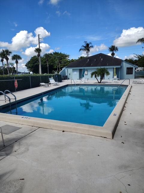 950 S Kanner 508 Property Photo 6