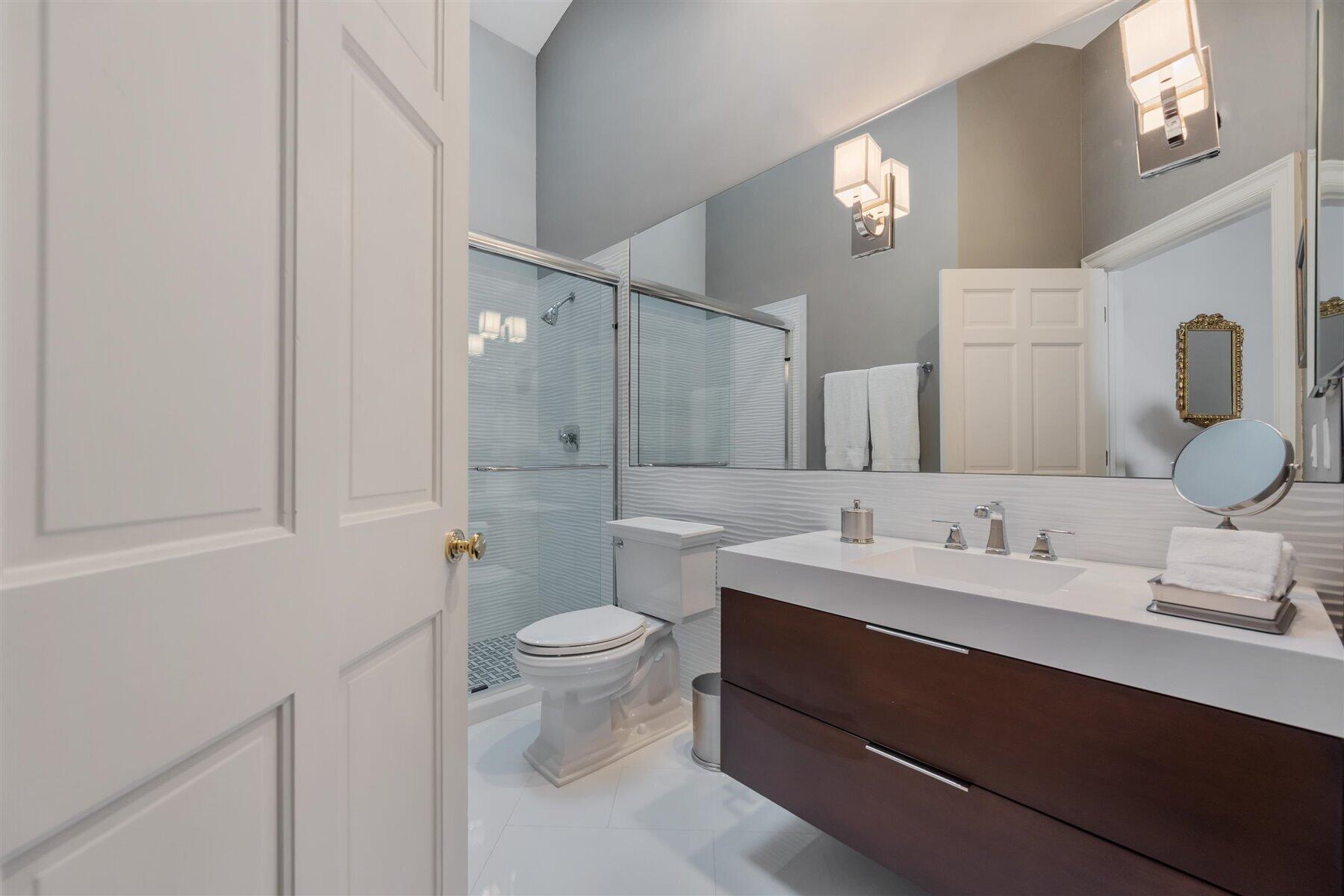 2443 Windsor Way Court Property Photo 34