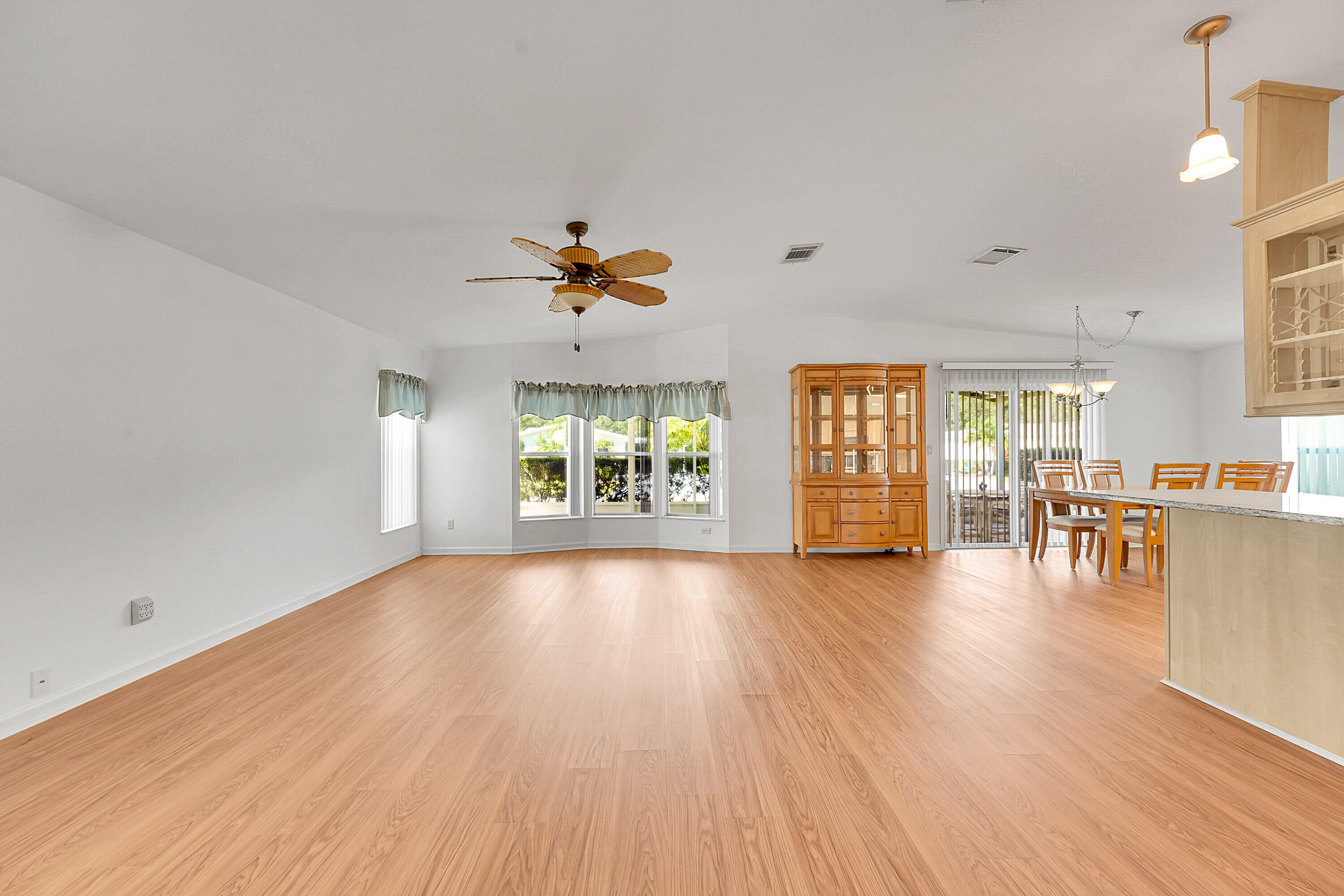 2959 Eagles Nest Way Property Photo 7