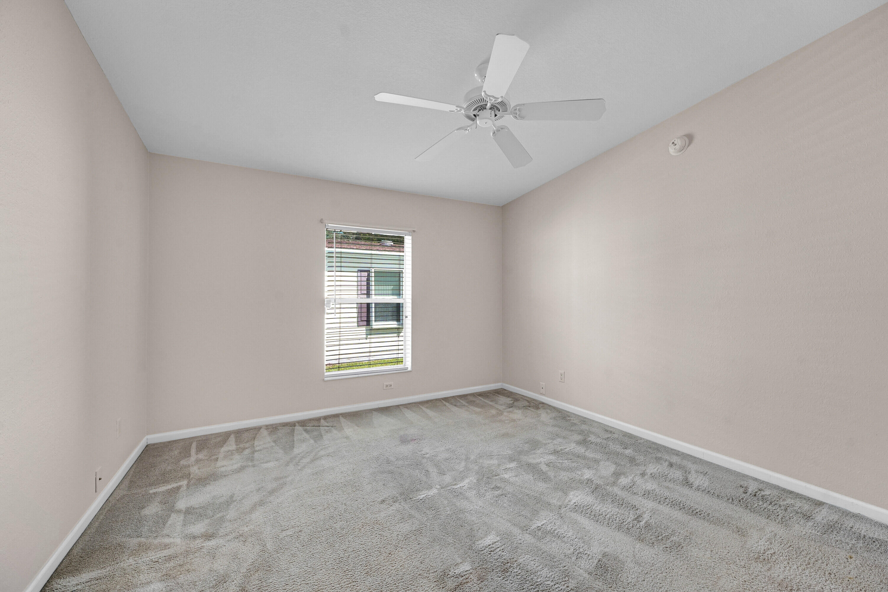 2959 Eagles Nest Way Property Photo 18